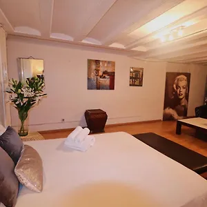 Efate Albergue